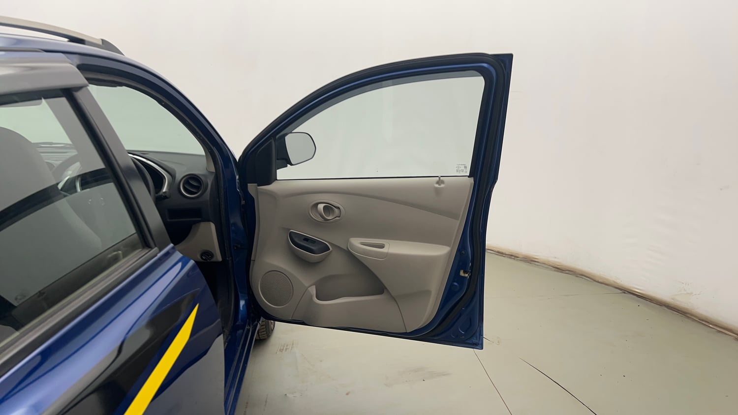 Used 2016 Datsun Go Plus Style Edition Petrol Manual interior RIGHT FRONT DOOR OPEN VIEW