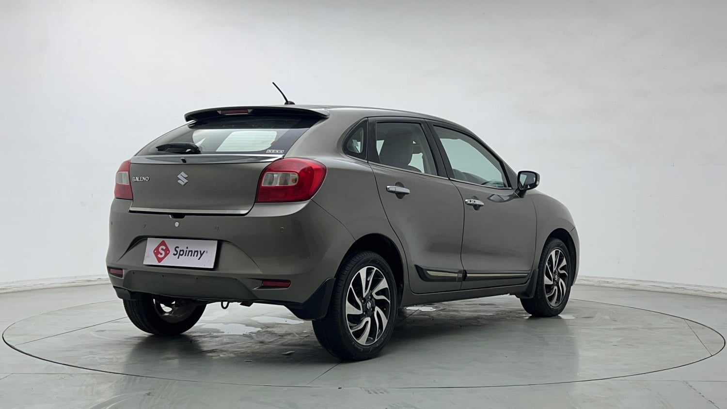 Used 2020 Maruti Suzuki Baleno Zeta Petrol Manual exterior RIGHT REAR CORNER VIEW