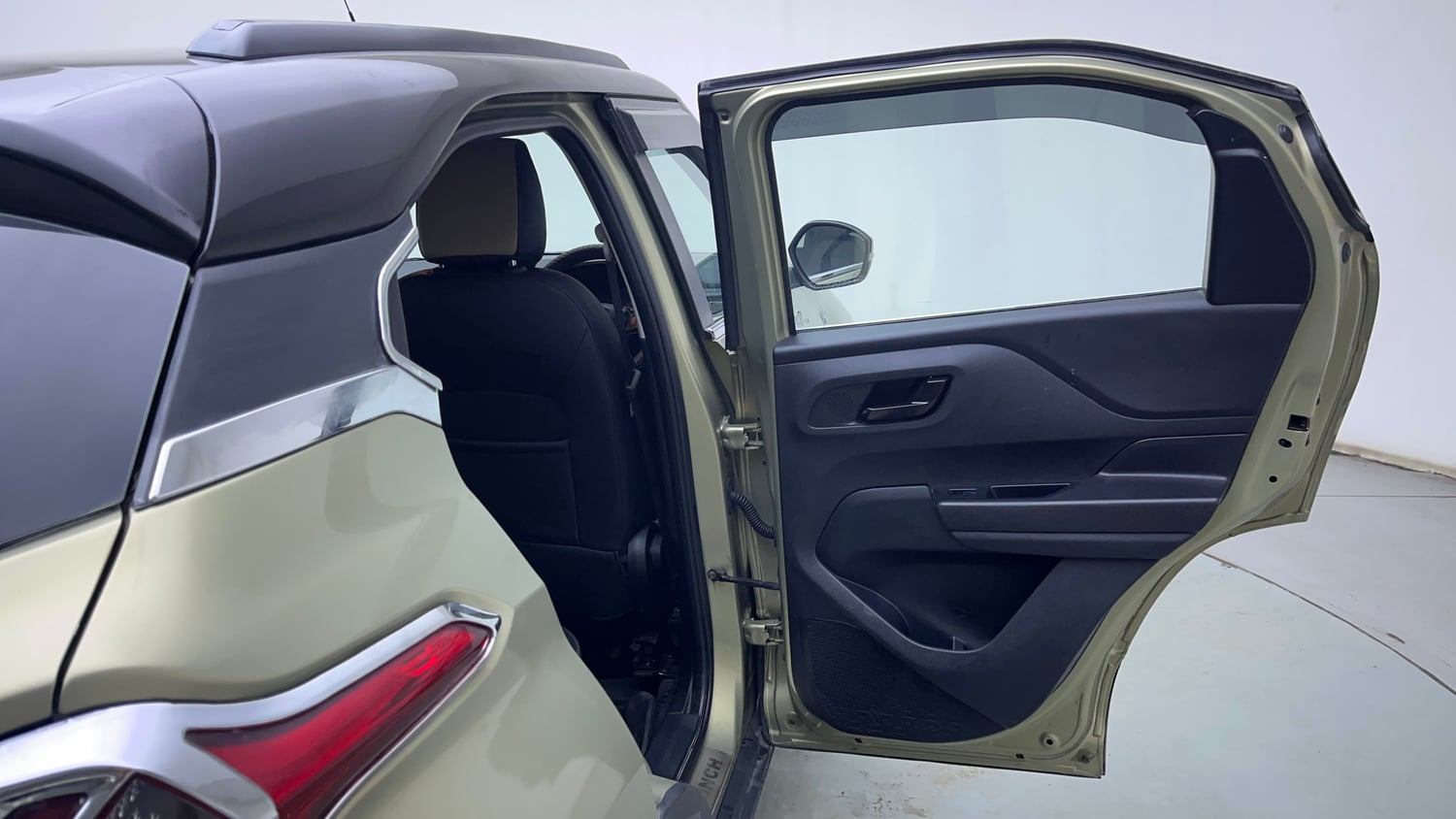 Used 2022 Tata Punch Kaziranga Creative AMT Petrol Automatic interior RIGHT REAR DOOR OPEN VIEW