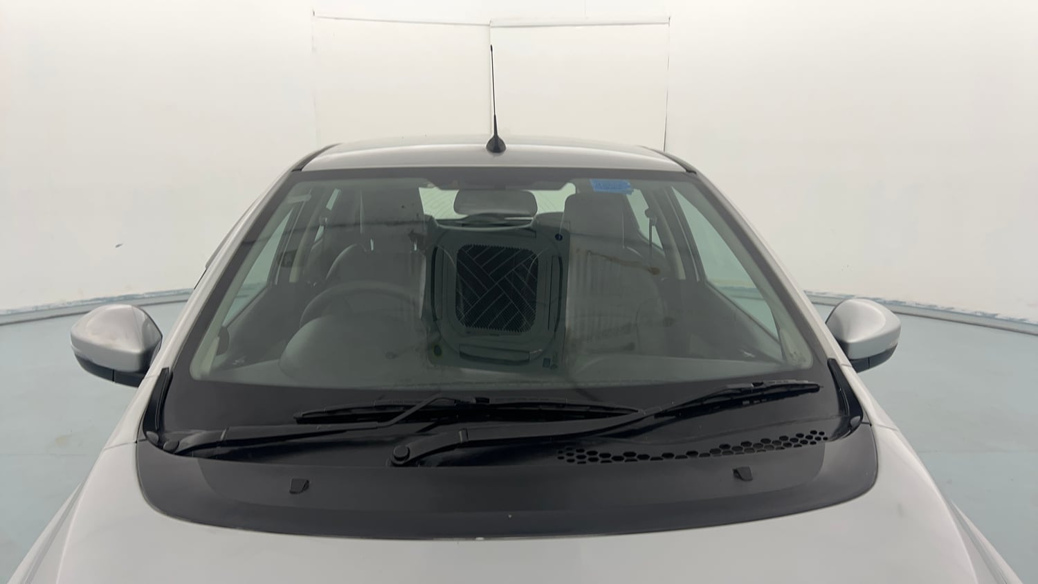 Used 2018 Tata Tiago Revotron XZ Petrol Manual exterior FRONT WINDSHIELD VIEW