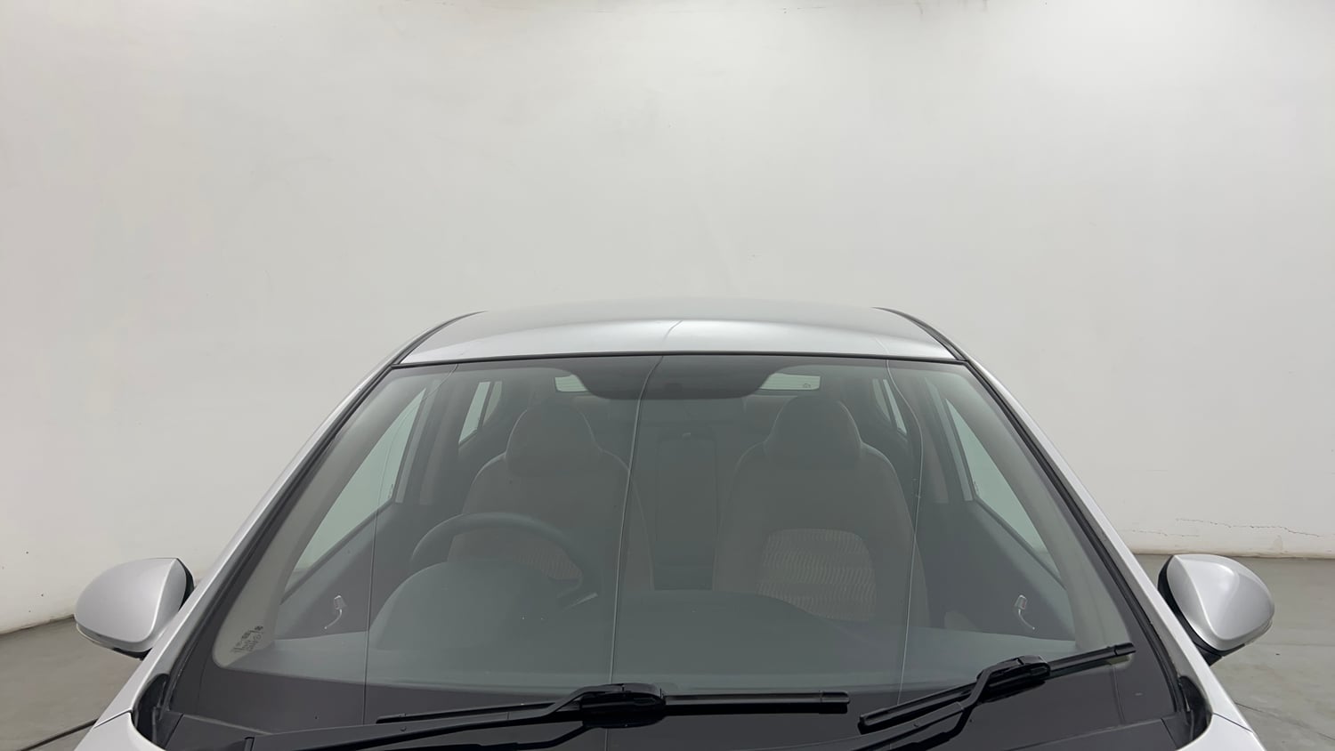 Used 2018 Hyundai Xcent SX Petrol Manual exterior FRONT WINDSHIELD VIEW