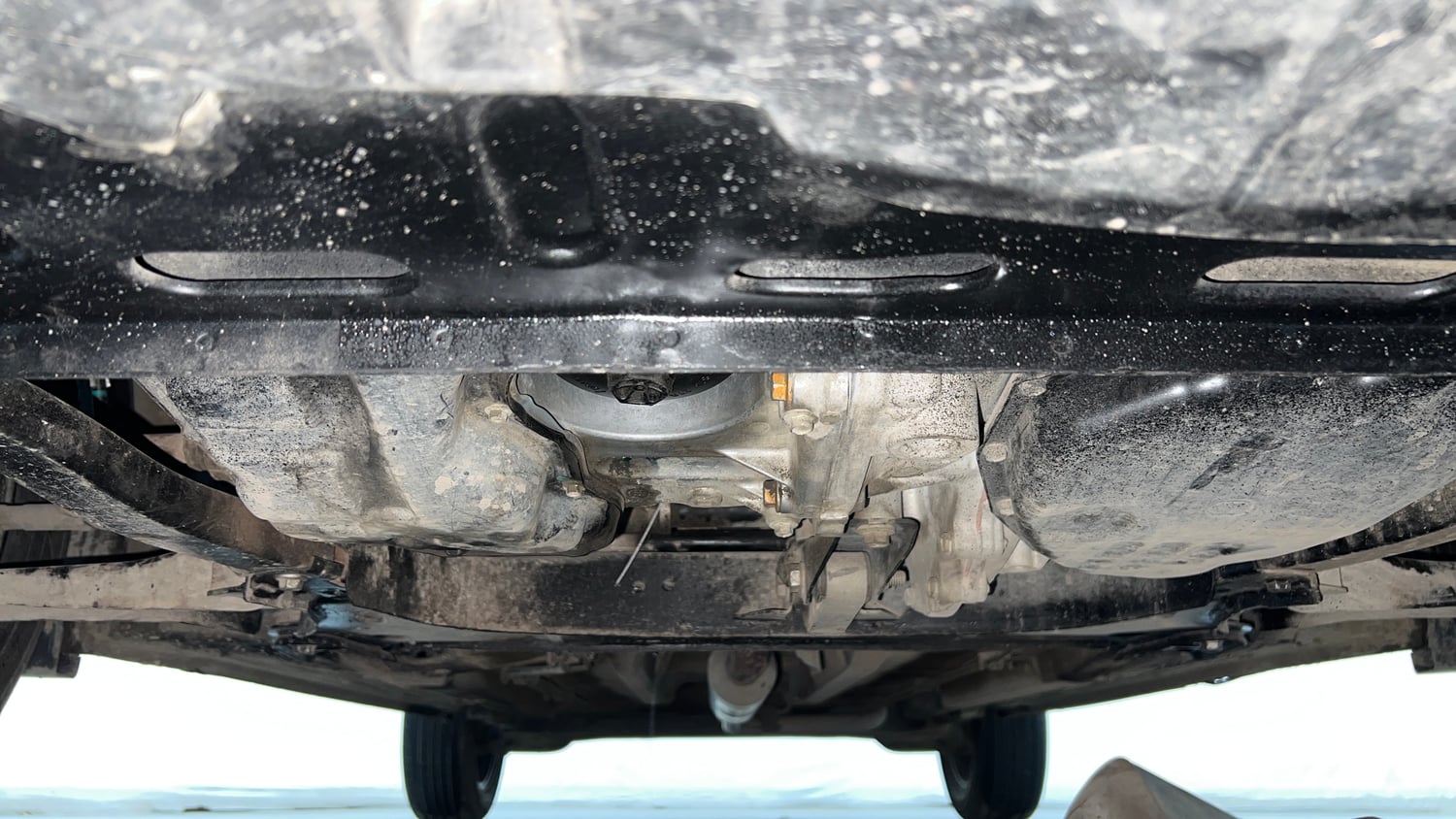 Used 2022 Renault Kiger RXT (O) Turbo CVT Petrol Automatic extra FRONT LEFT UNDERBODY VIEW