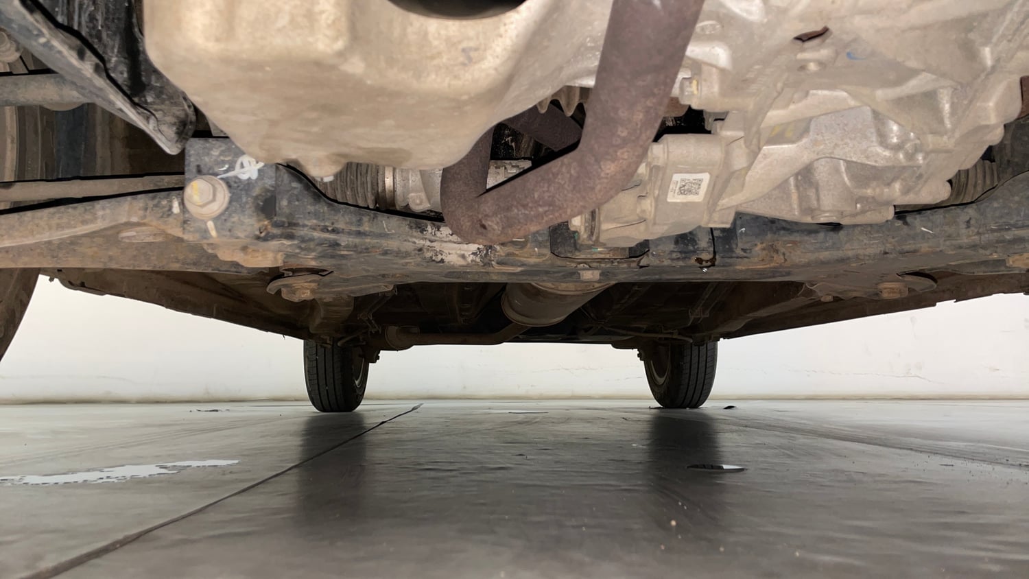 Used 2022 Maruti Suzuki S-Presso VXi Plus AMT Petrol Automatic extra FRONT LEFT UNDERBODY VIEW