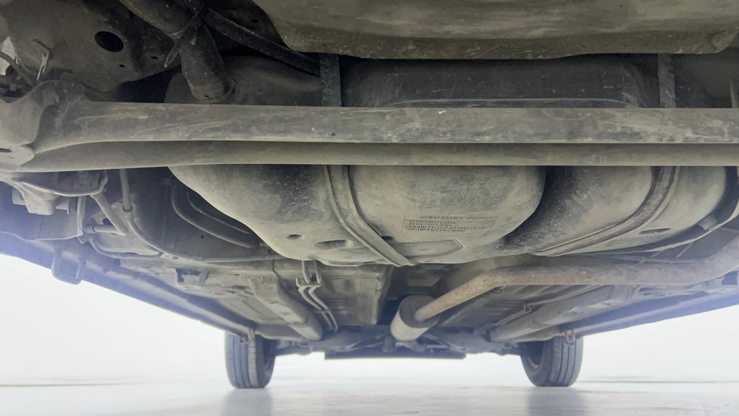 Used 2016 Maruti Suzuki Celerio VXi AMT Petrol Automatic extra REAR UNDERBODY VIEW (TAKEN FROM REAR)