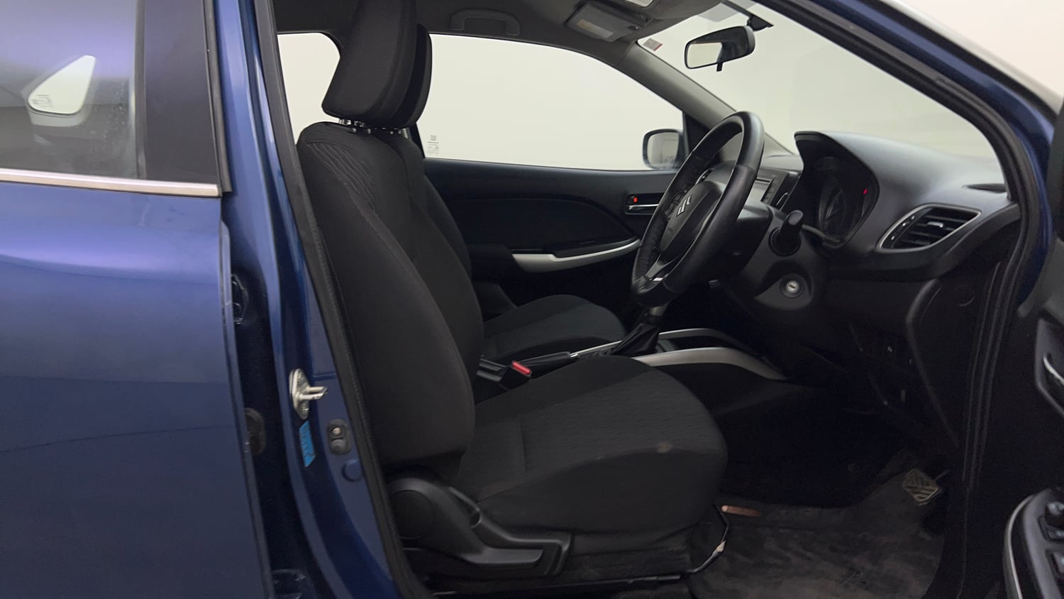 Used 2019 Maruti Suzuki Baleno Delta 1.2 AT Petrol Automatic interior RIGHT SIDE FRONT DOOR CABIN VIEW
