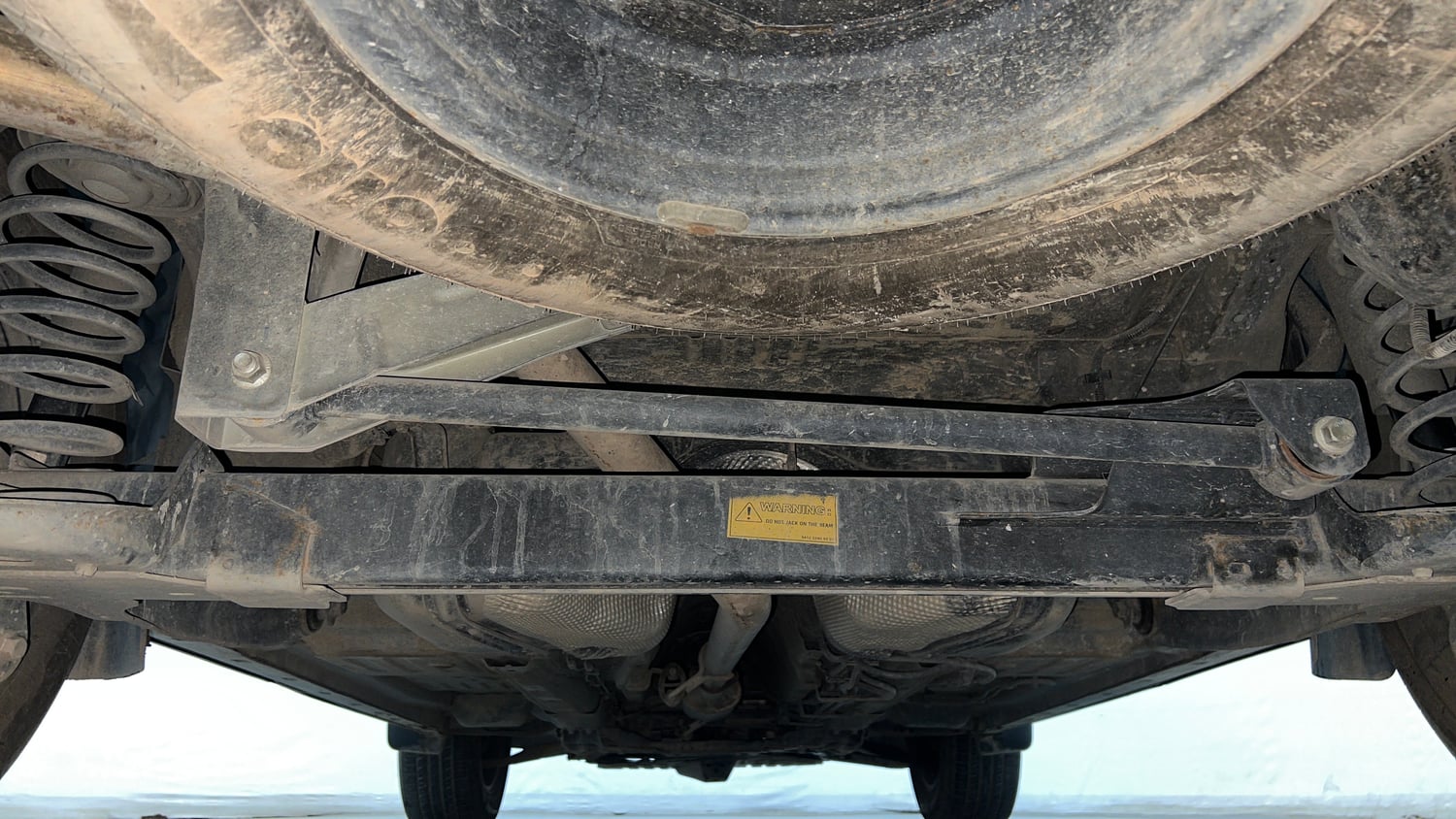 Used 2023 Tata Harrier XZA Plus Diesel Automatic extra REAR UNDERBODY VIEW (TAKEN FROM REAR)