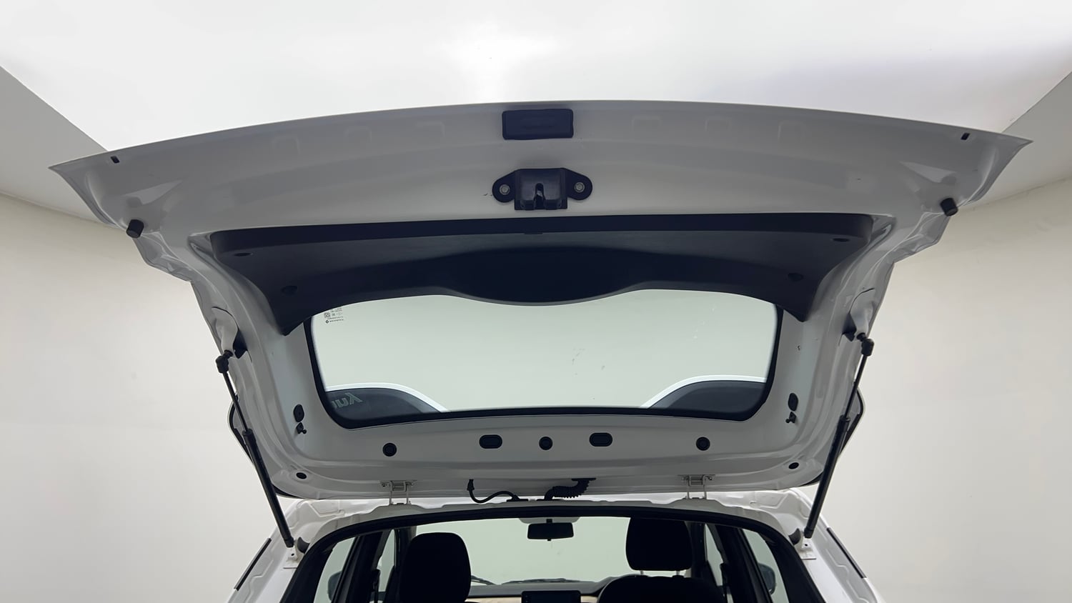 Used 2022 Renault Kiger RXT (O) Turbo CVT Petrol Automatic interior DICKY DOOR OPEN VIEW