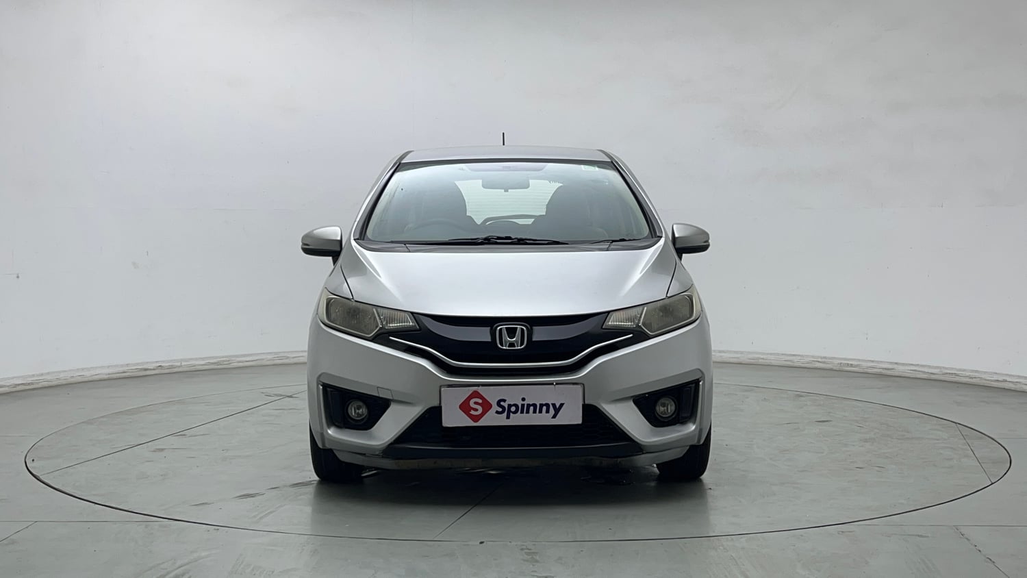 Used 2018 Honda Jazz V Petrol Petrol Manual exterior FRONT VIEW
