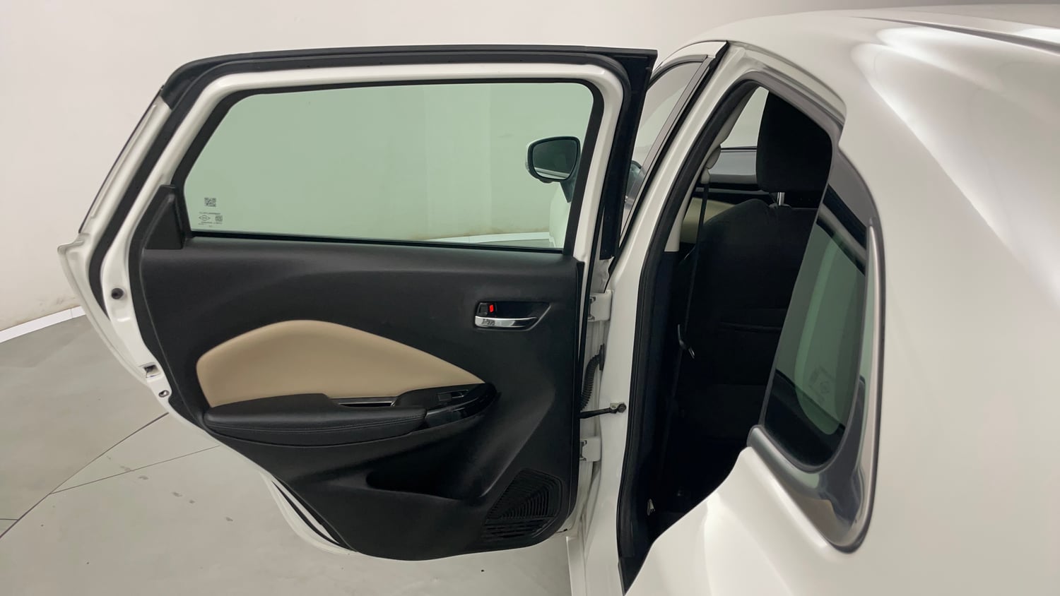 Used 2023 Toyota Glanza V Petrol Manual interior LEFT REAR DOOR OPEN VIEW