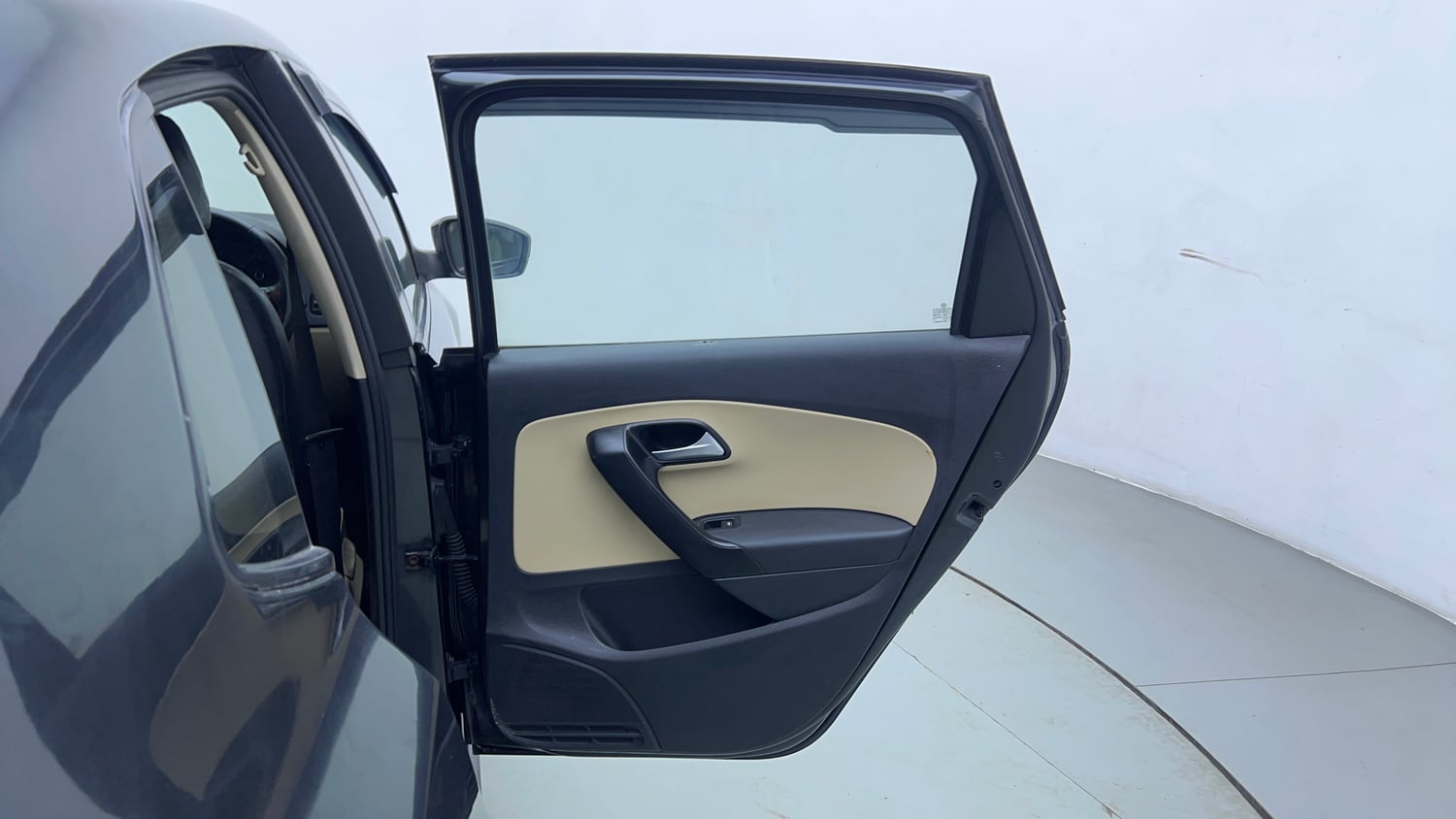 Used 2015 Volkswagen Polo Highline1.2L (P) Petrol Manual interior RIGHT REAR DOOR OPEN VIEW