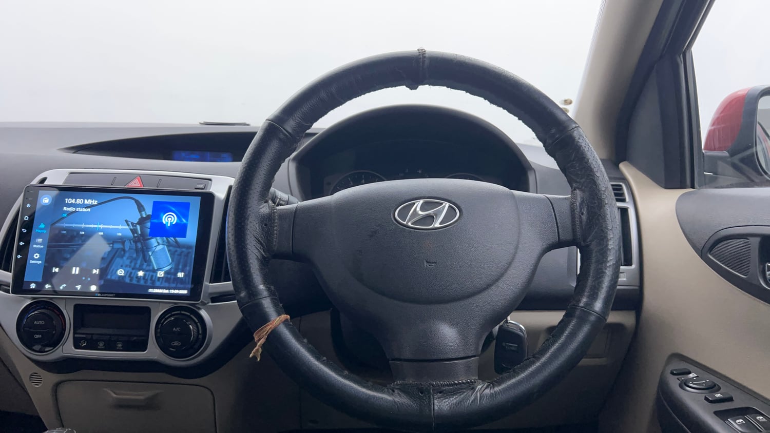 Used 2012 Hyundai i20 Magna (O) 1.2 Petrol Manual interior STEERING VIEW