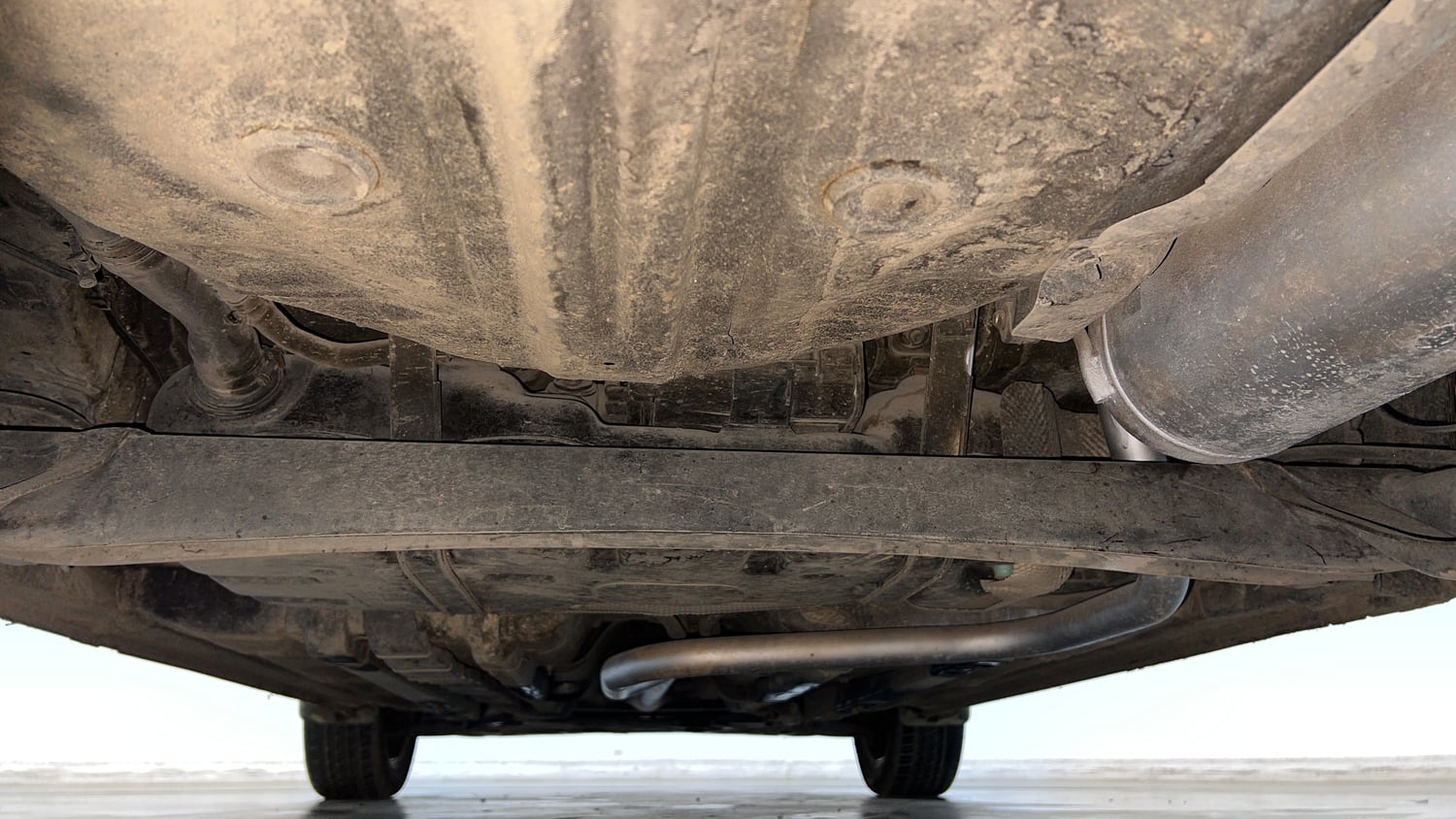 Used 2014 Hyundai Elite i20 Asta 1.2 Petrol Manual extra REAR UNDERBODY VIEW (TAKEN FROM REAR)