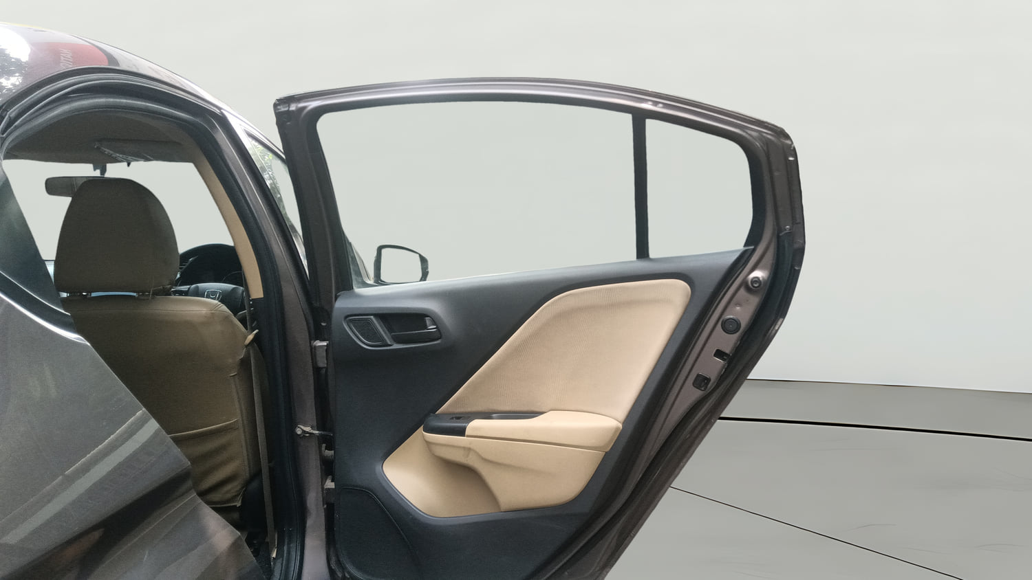 Used 2015 Honda City SV Petrol Manual interior RIGHT REAR DOOR OPEN VIEW