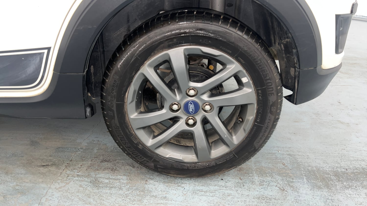 Used 2020 Ford Freestyle Titanium Plus 1.2 Ti-VCT Petrol Manual tyres LEFT REAR TYRE RIM VIEW