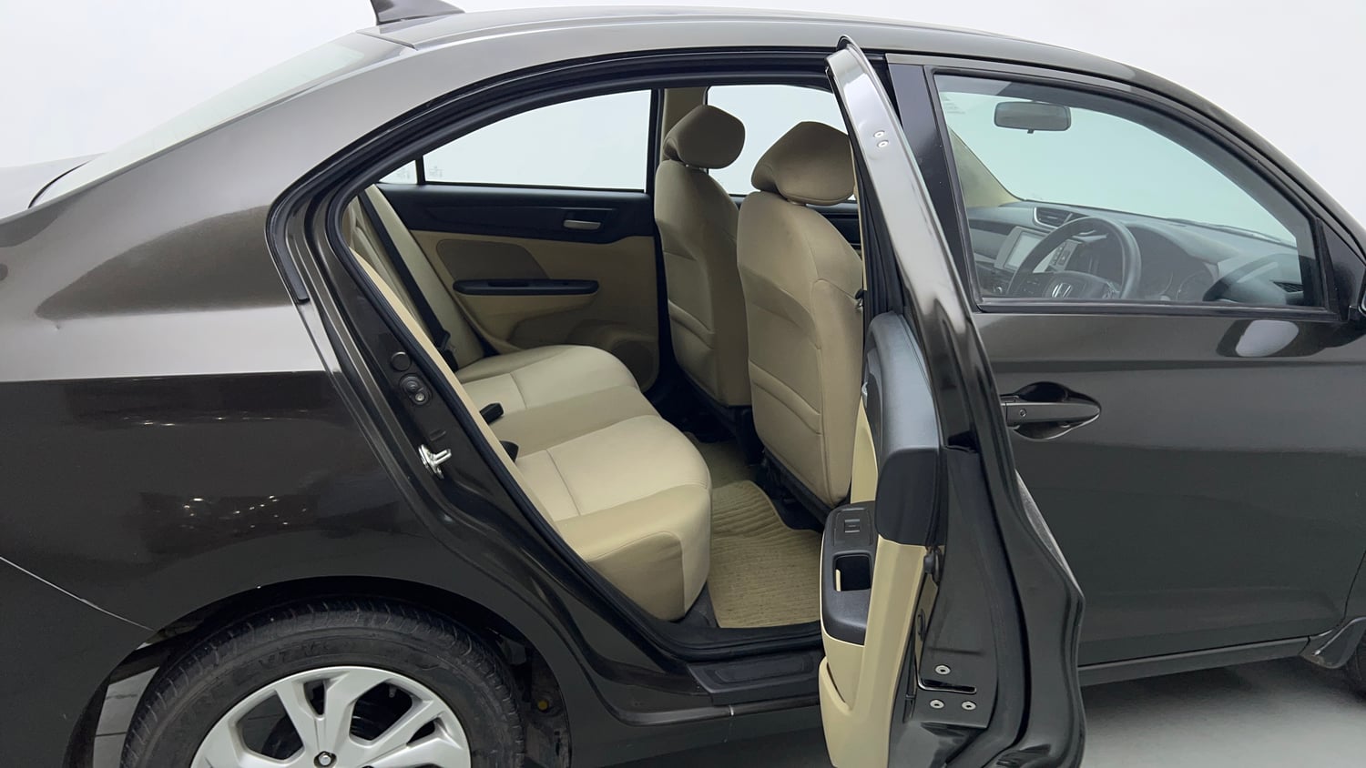 Used 2021 Honda Amaze 1.2 VX MT Petrol Petrol Manual interior RIGHT SIDE REAR DOOR CABIN VIEW
