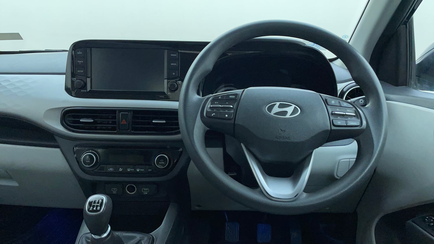 Used 2023 Hyundai Grand i10 Nios Sportz 1.2 Kappa VTVT Petrol Manual interior STEERING VIEW