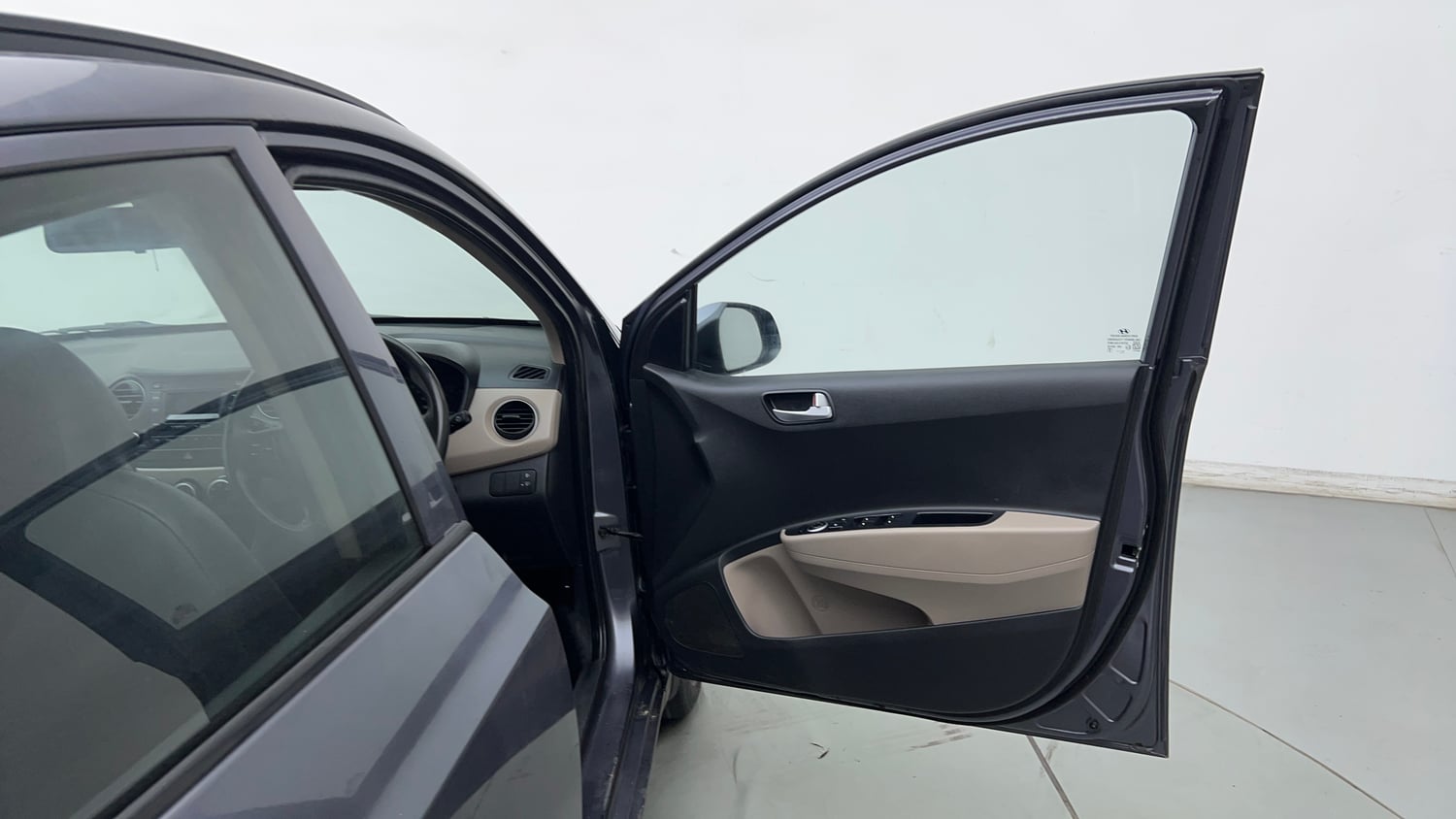 Used 2016 Hyundai Grand i10 Sportz 1.2 Kappa VTVT Petrol Manual interior RIGHT FRONT DOOR OPEN VIEW