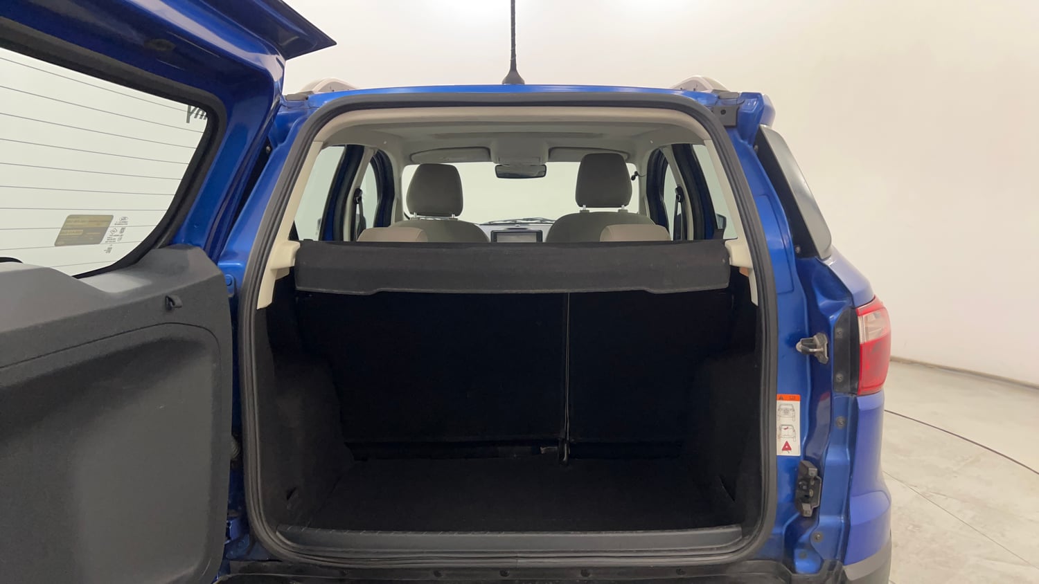Used 2021 Ford EcoSport Titanium Plus 1.5L Ti-VCT AT Petrol Automatic interior DICKY INSIDE VIEW