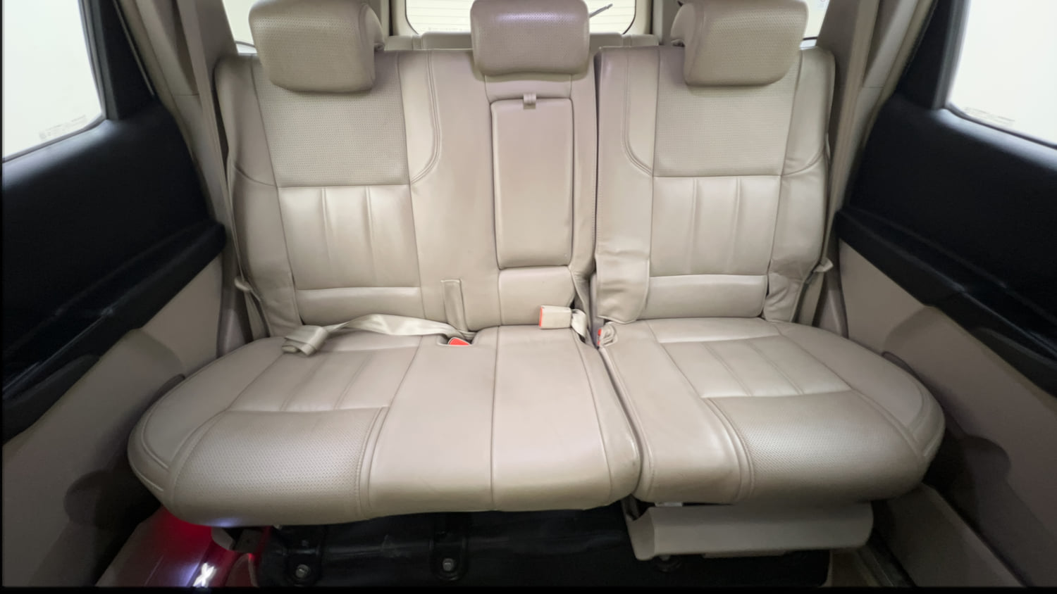 Used 2016 Mahindra XUV500 W10 AT Diesel Automatic interior REAR SEAT CONDITION VIEW