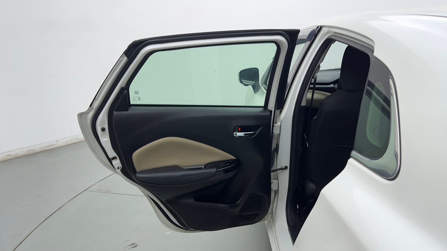 Used 2022 Toyota Glanza V AMT Petrol Automatic interior LEFT REAR DOOR OPEN VIEW
