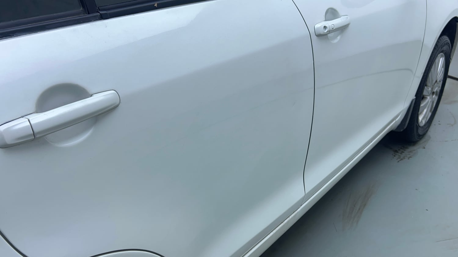 Used 2016 Maruti Suzuki Swift Dzire ZXI Petrol Manual dents MINOR SCRATCH