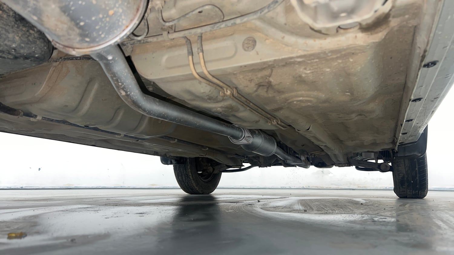Used 2018 Maruti Suzuki Alto 800 VXi Petrol Manual extra REAR RIGHT UNDERBODY VIEW