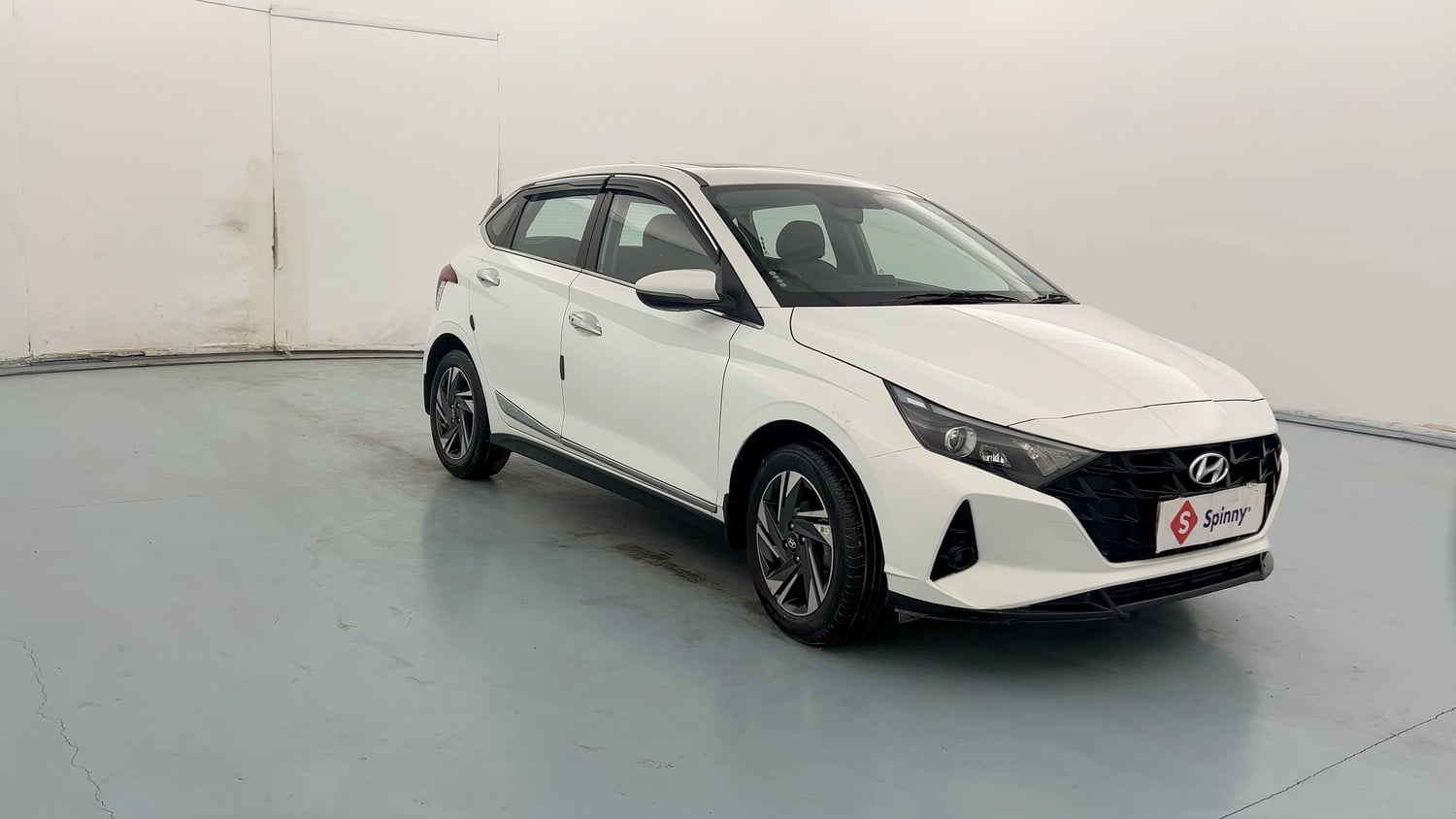 Used 2022 Hyundai i20 Asta 1.2 MT Petrol Manual exterior RIGHT FRONT CORNER VIEW