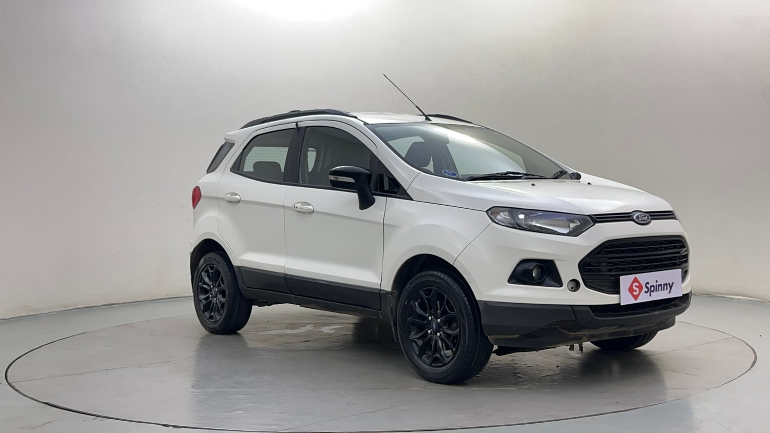 Used 2016 Ford EcoSport Titanium 1.5L TDCi Diesel Manual exterior RIGHT FRONT CORNER VIEW