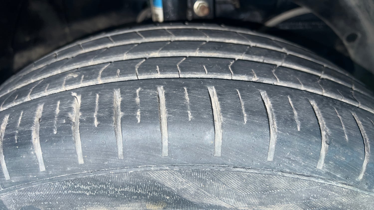 Used 2022 Maruti Suzuki Baleno Zeta MT Petrol Manual tyres RIGHT FRONT TYRE TREAD VIEW
