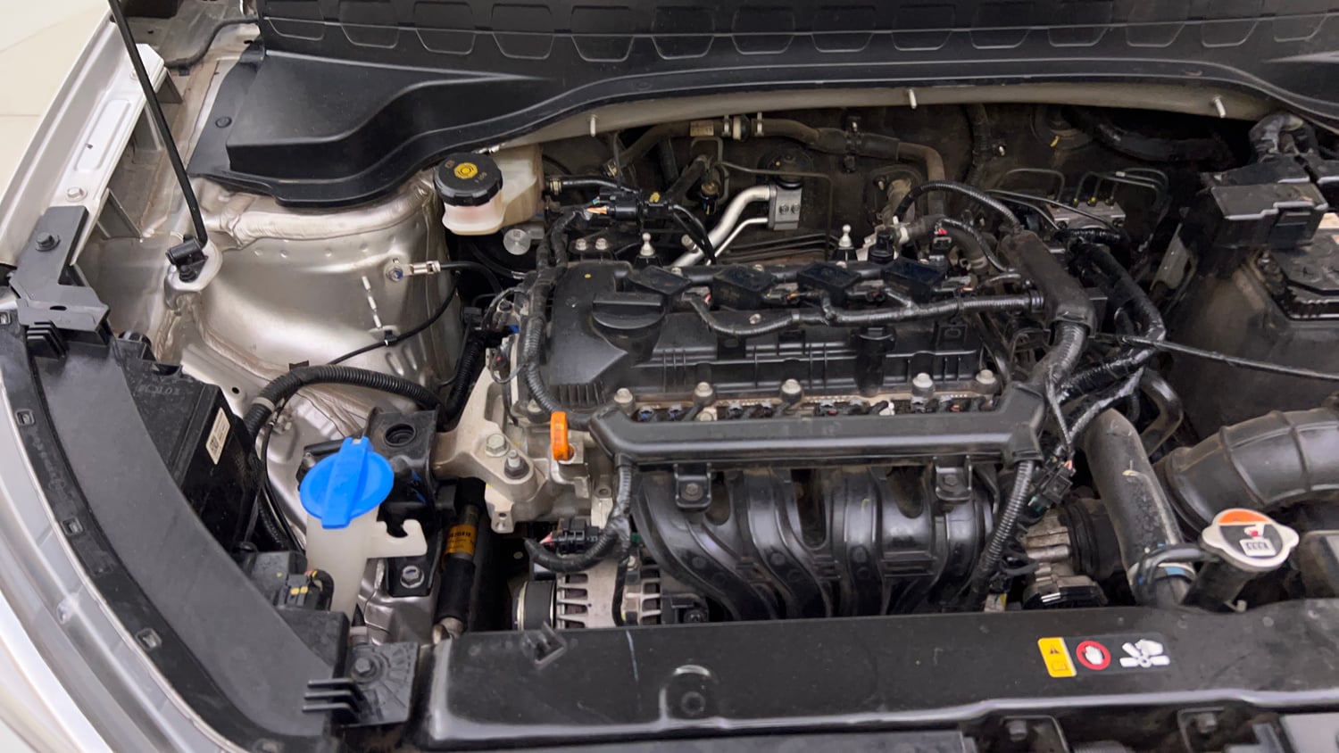 Used 2022 Kia Sonet HTK Plus 1.2 Petrol Manual engine ENGINE RIGHT SIDE VIEW