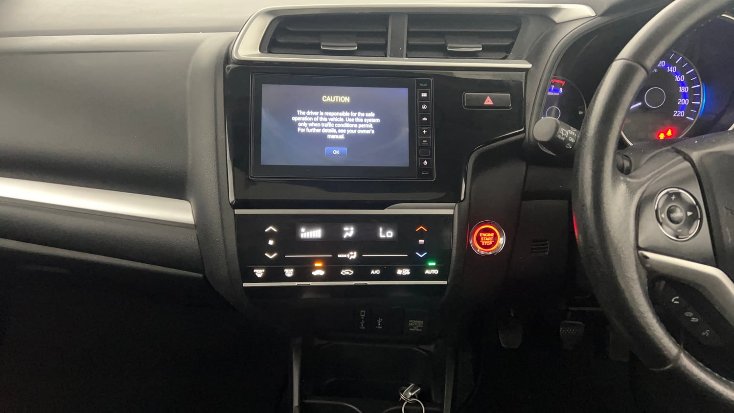 Used 2021 Honda WR-V VX MT Petrol Petrol Manual interior MUSIC SYSTEM & AC CONTROL VIEW