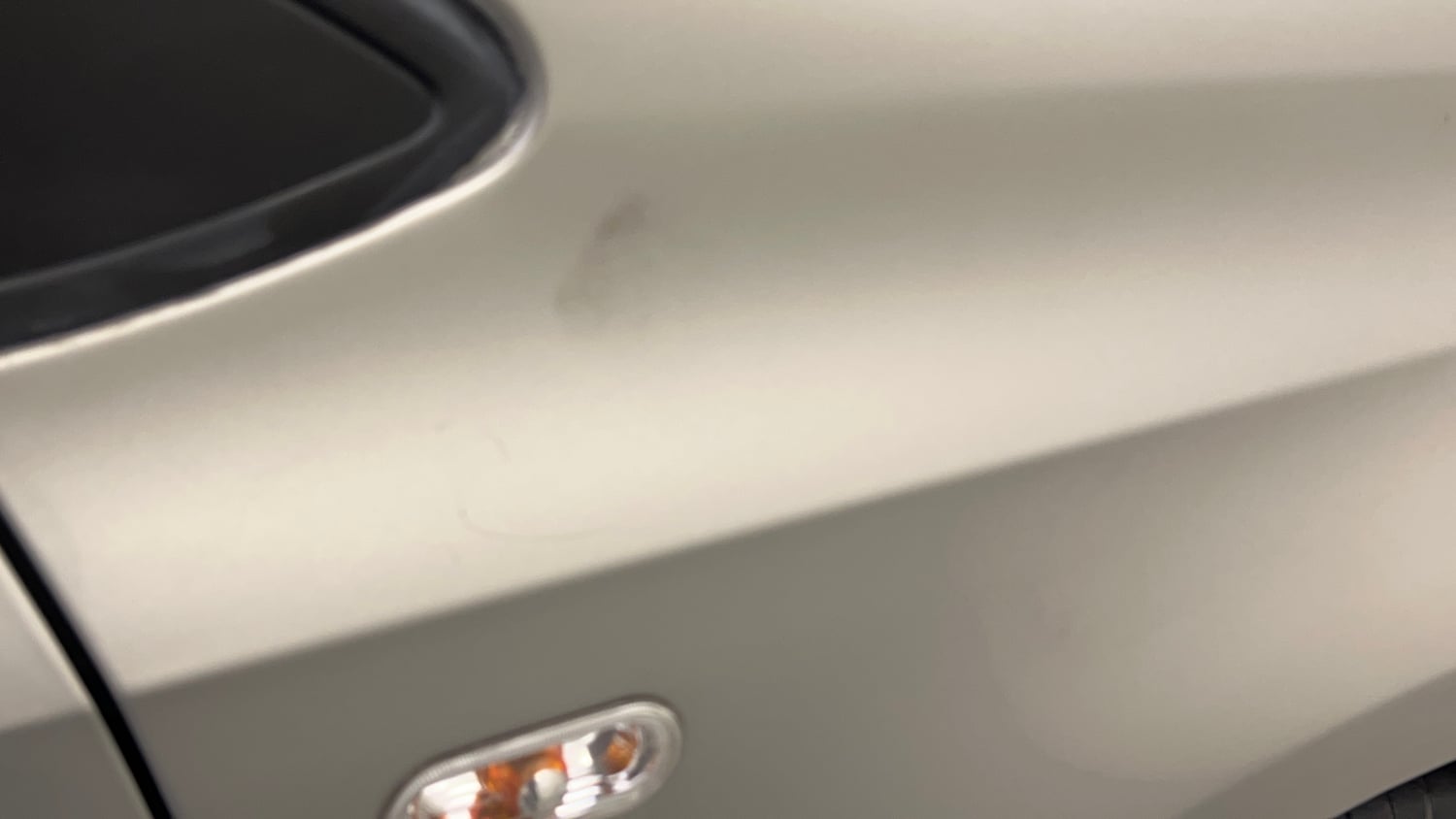 Used 2013 Volkswagen Vento Comfortline Diesel Diesel Manual dents MINOR DENT