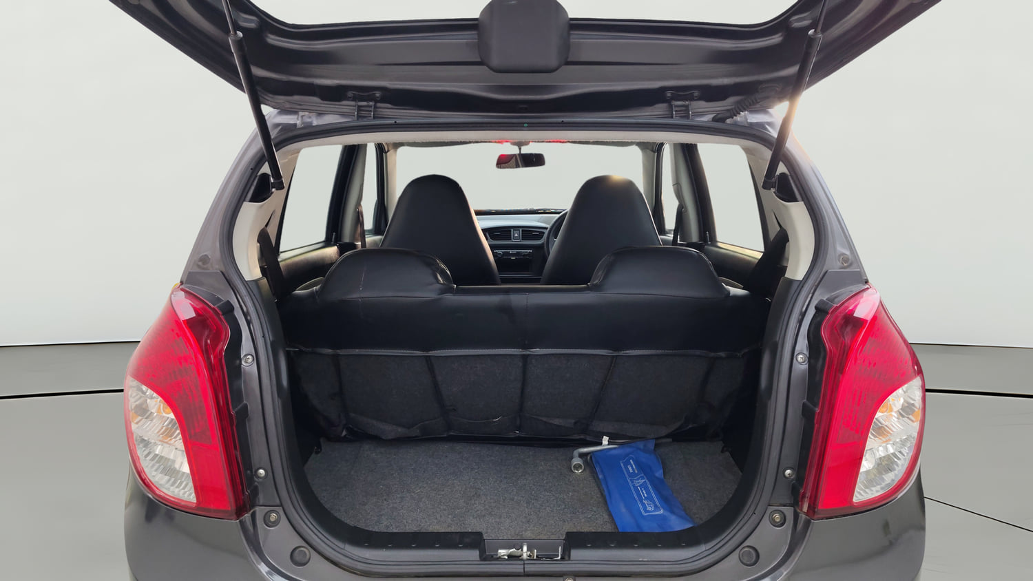 Used 2020 Maruti Suzuki Alto 800 LXi Petrol Manual interior DICKY INSIDE VIEW