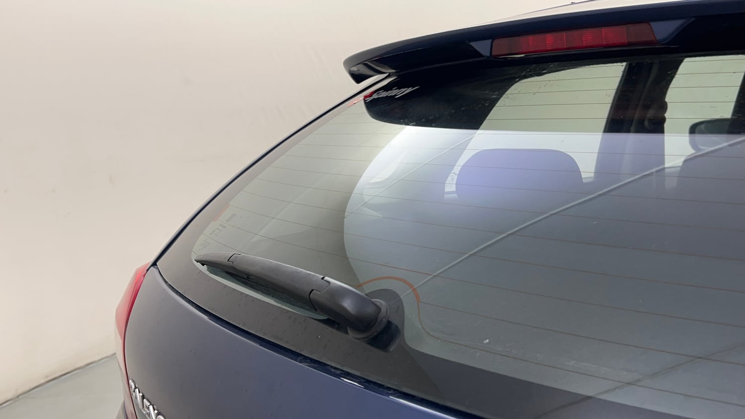 Used 2019 Maruti Suzuki Baleno Delta 1.2 AT Petrol Automatic top_features Rear wiper