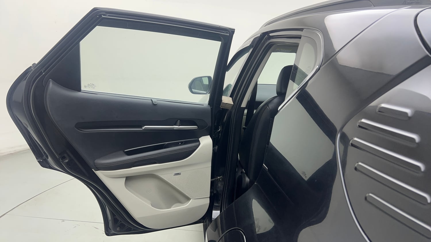 Used 2022 Kia Sonet HTX Plus 1.5 Diesel Manual interior LEFT REAR DOOR OPEN VIEW