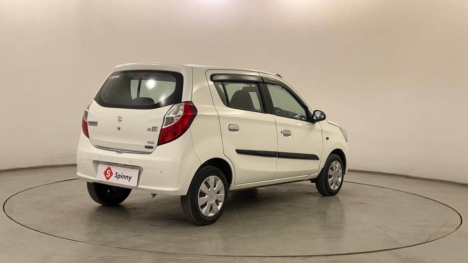 Used 2016 Maruti Suzuki Alto K10 VXi AMT Petrol Automatic exterior RIGHT REAR CORNER VIEW
