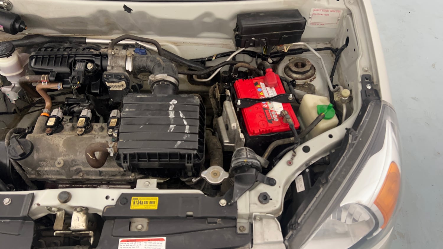 Used 2018 Maruti Suzuki Alto 800 VXi Petrol Manual engine ENGINE LEFT SIDE VIEW