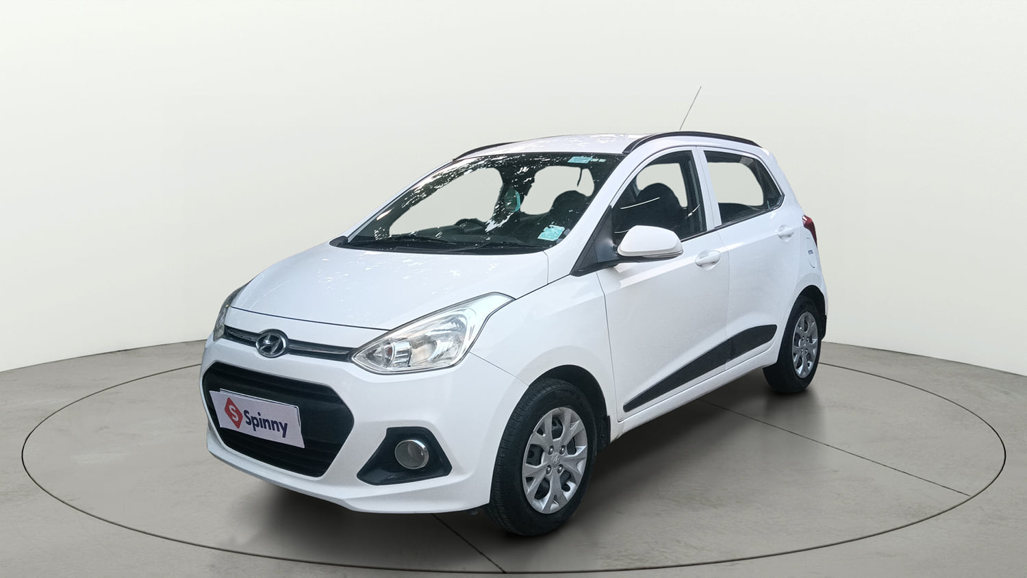 Used 2016 Hyundai Grand i10 Sportz 1.2 Kappa VTVT Petrol Manual exterior LEFT FRONT CORNER VIEW