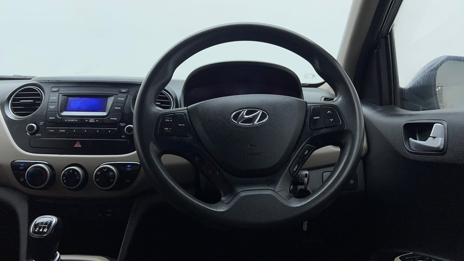 Used 2016 Hyundai Grand i10 Sportz 1.2 Kappa VTVT Petrol Manual interior STEERING VIEW