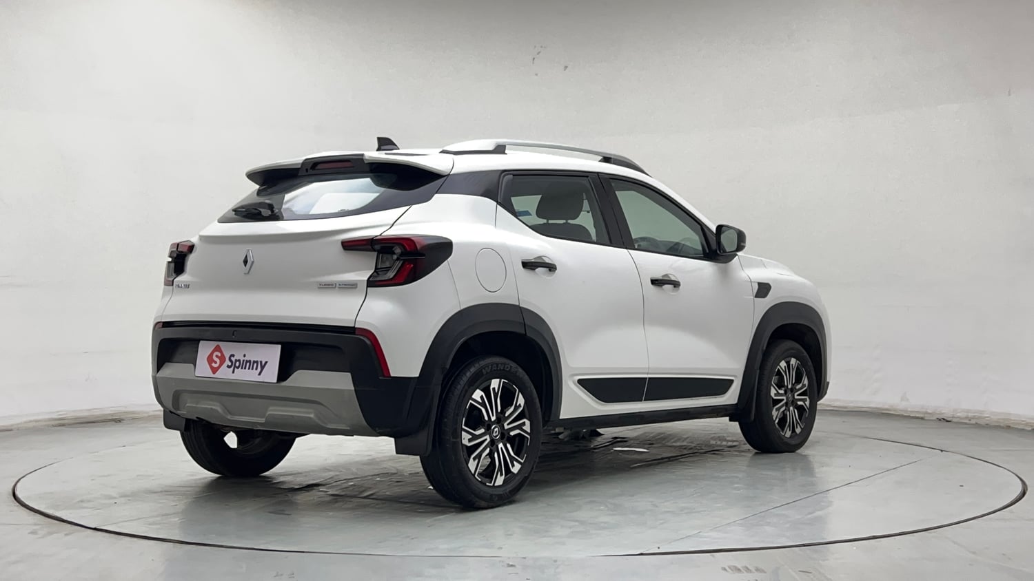 Used 2022 Renault Kiger RXT (O) Turbo CVT Petrol Automatic exterior RIGHT REAR CORNER VIEW