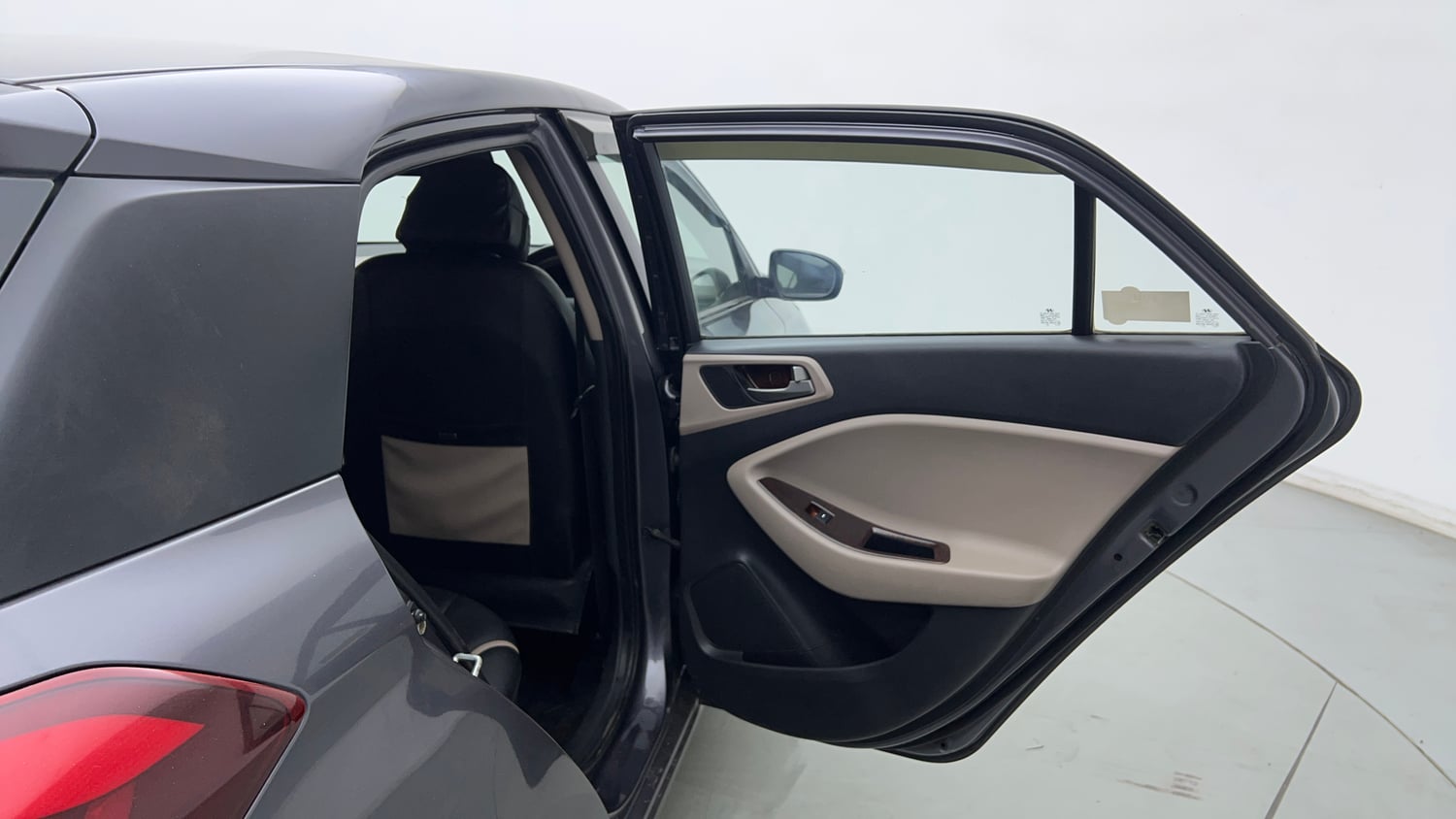 Used 2014 Hyundai Elite i20 Asta 1.2 Petrol Manual interior RIGHT REAR DOOR OPEN VIEW