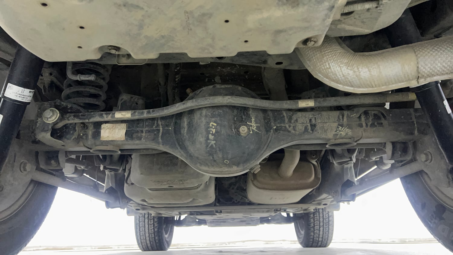 Used 2022 mahindra Thar LX Hard Top Diesel AT 4WD Diesel Automatic extra REAR UNDERBODY VIEW (TAKEN FROM REAR)