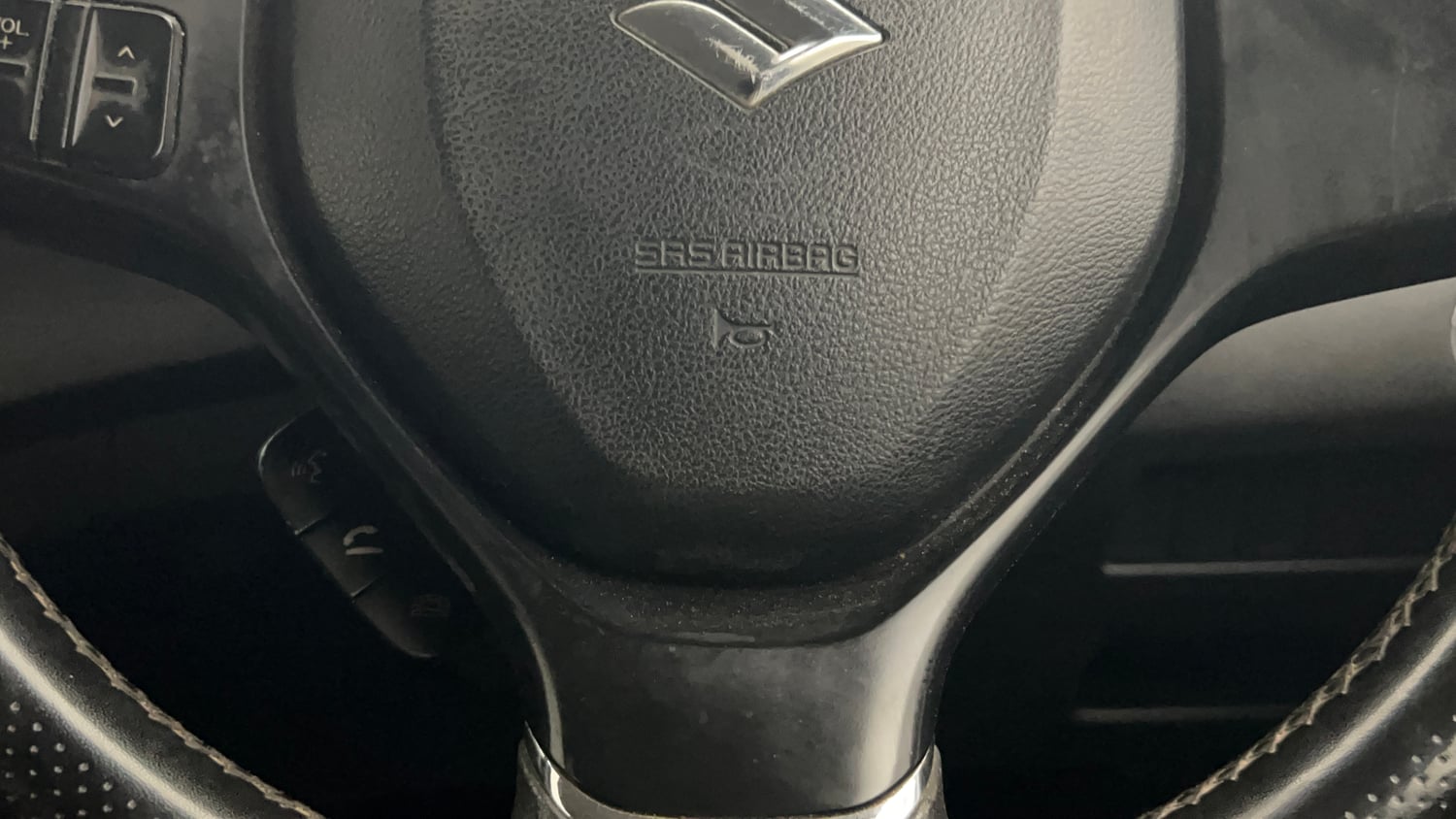 Used 2020 Maruti Suzuki Baleno Zeta Automatic Petrol Automatic top_features Airbags