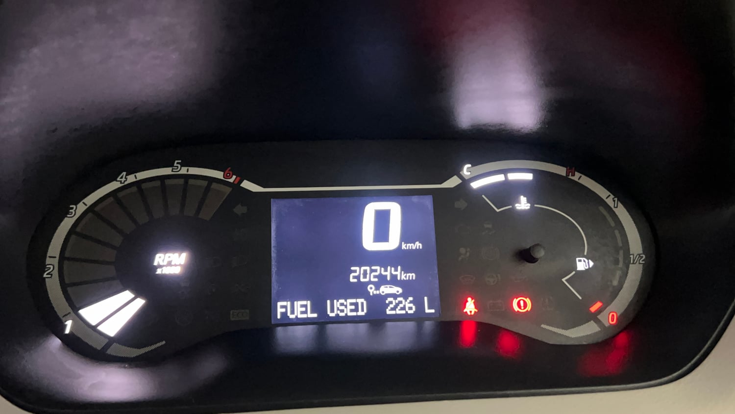 Used 2024 Nissan Magnite XE Petrol Manual interior CLUSTERMETER VIEW