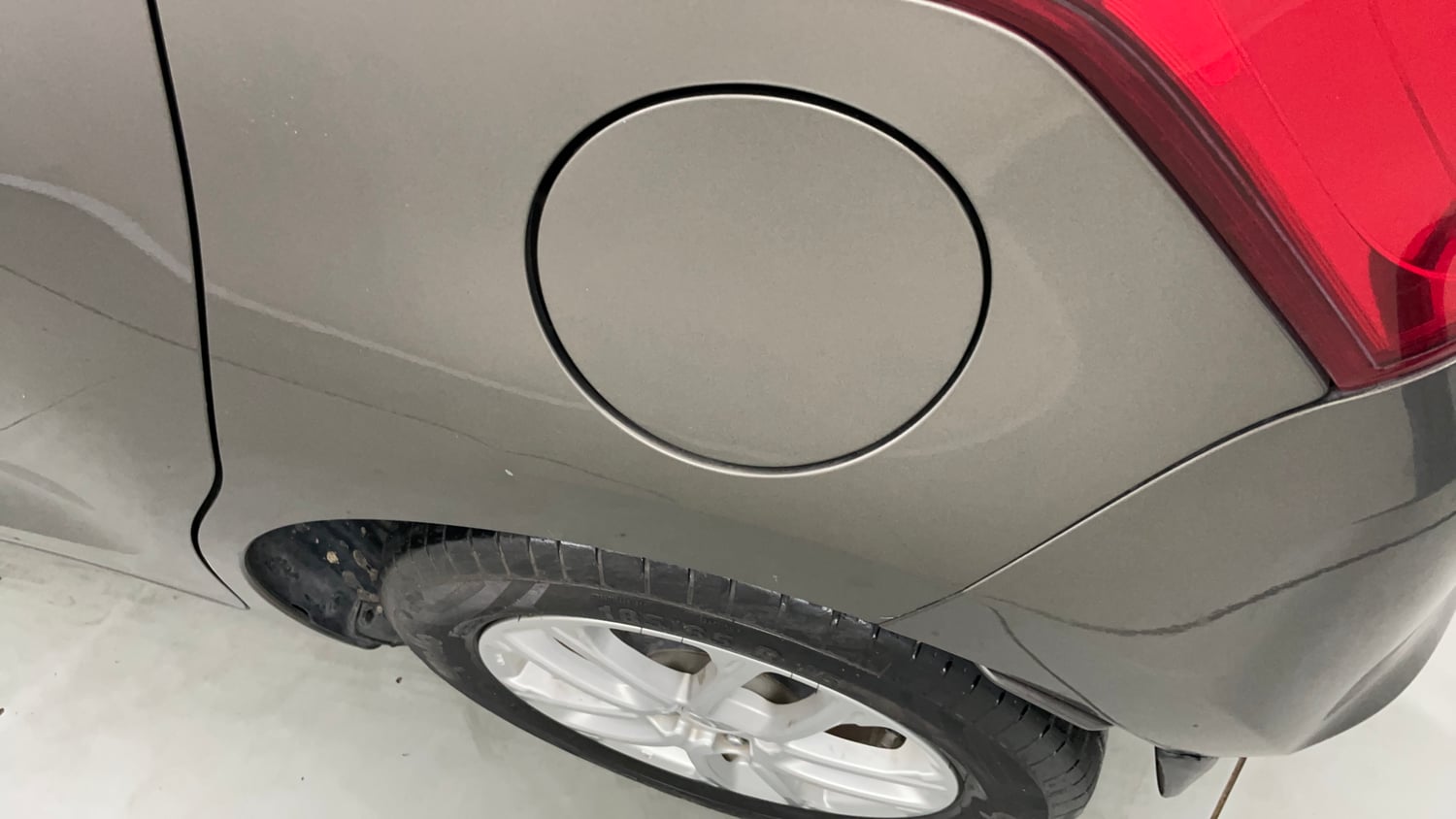 Used 2018 Maruti Suzuki Swift ZXi AMT Petrol Automatic dents MINOR DENT