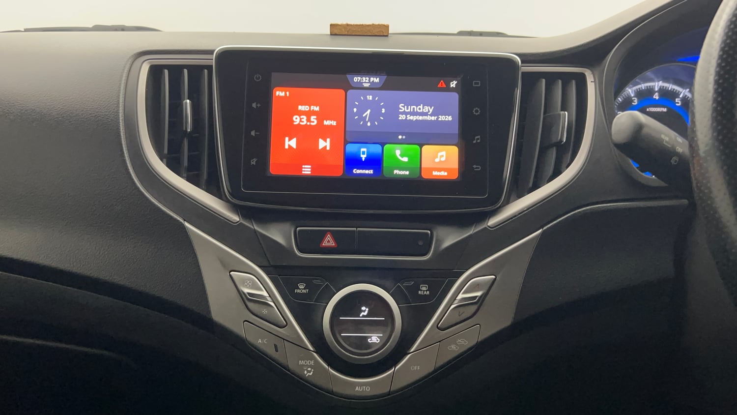 Used 2020 Maruti Suzuki Baleno Zeta Automatic Petrol Automatic top_features Integrated (in-dash) music system