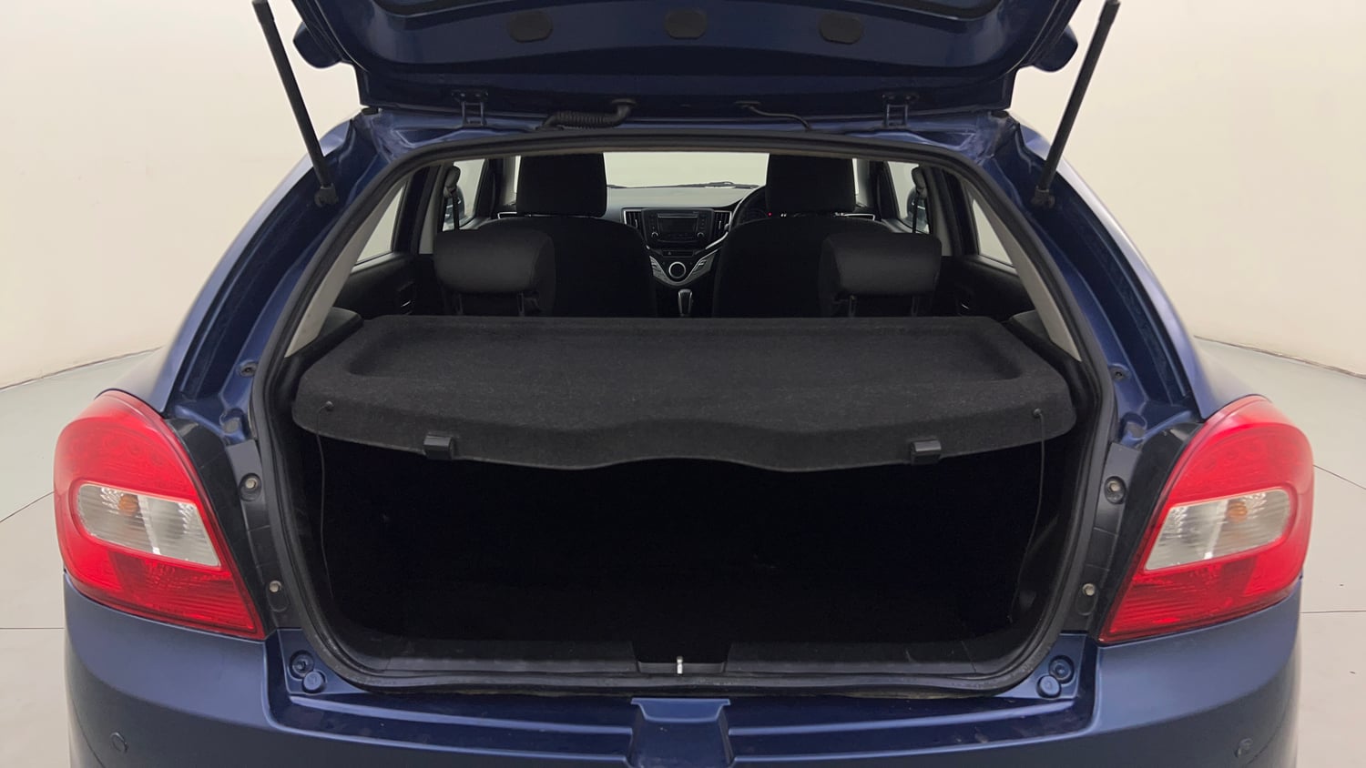 Used 2019 Maruti Suzuki Baleno Delta 1.2 AT Petrol Automatic interior DICKY INSIDE VIEW