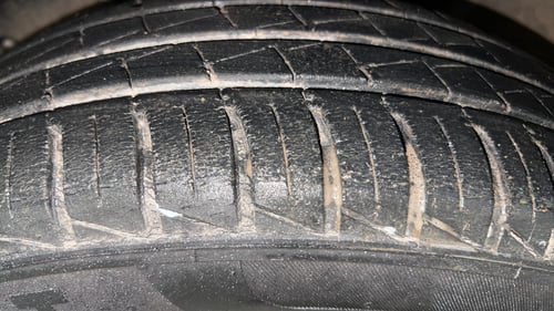 Used 2020 Renault Kwid 1.0 RXT Petrol Manual tyres LEFT FRONT TYRE TREAD VIEW