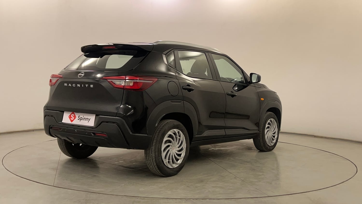 Used 2024 Nissan Magnite XE Petrol Manual exterior RIGHT REAR CORNER VIEW