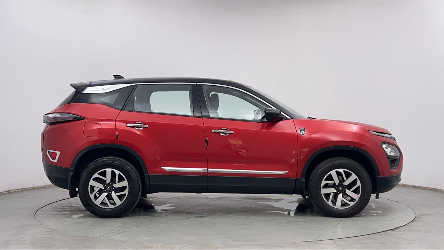 Used 2020 Tata Harrier XZA Plus Dual Tone Diesel Automatic exterior RIGHT SIDE VIEW